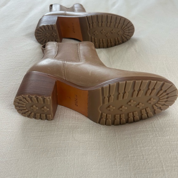 Nisolo | Ana Go-Too Boot - Picture 6 of 7